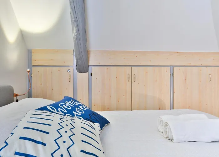 Appartements Duplex 3 Et 4 Personnes - Climatisation - Village Elu Parmi Les \