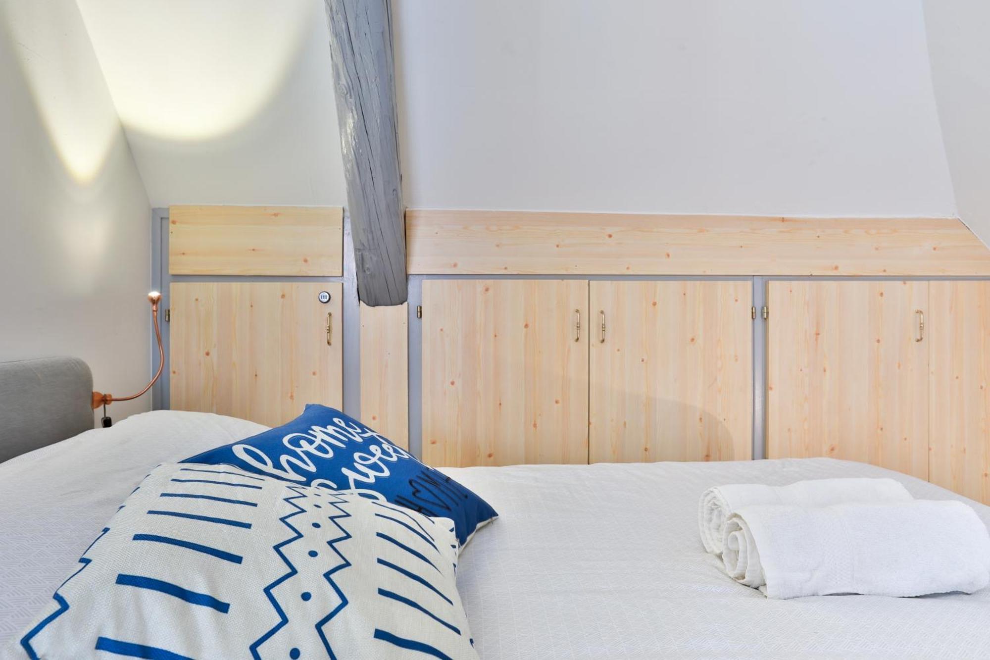 Apartment Duplex Des Vins: Medieval Village Retreat In Alsace